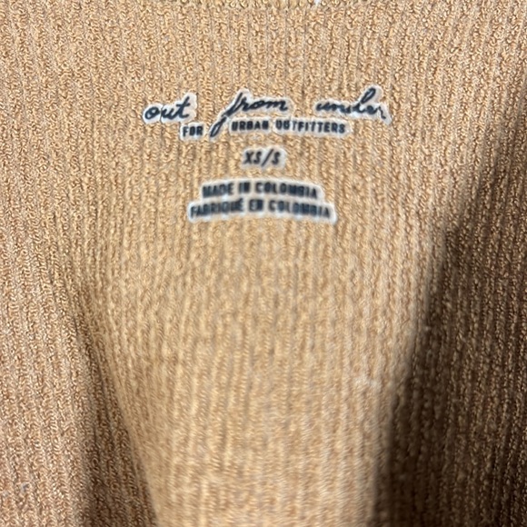 Urban Outfitters Twist Front Tank- Size XS/S - Picture 3 of 3